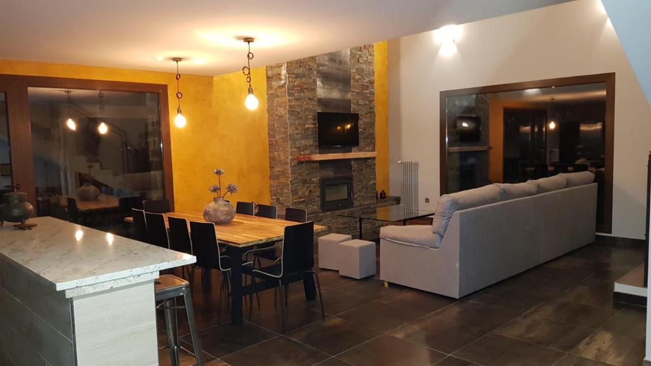 Casa Rural La Puerta Del Rio Lobos San Leonardo De Yague Ngoại thất bức ảnh