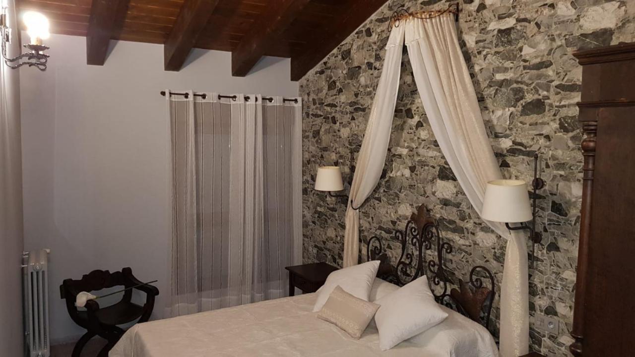 Casa Rural La Puerta Del Rio Lobos San Leonardo De Yague Ngoại thất bức ảnh