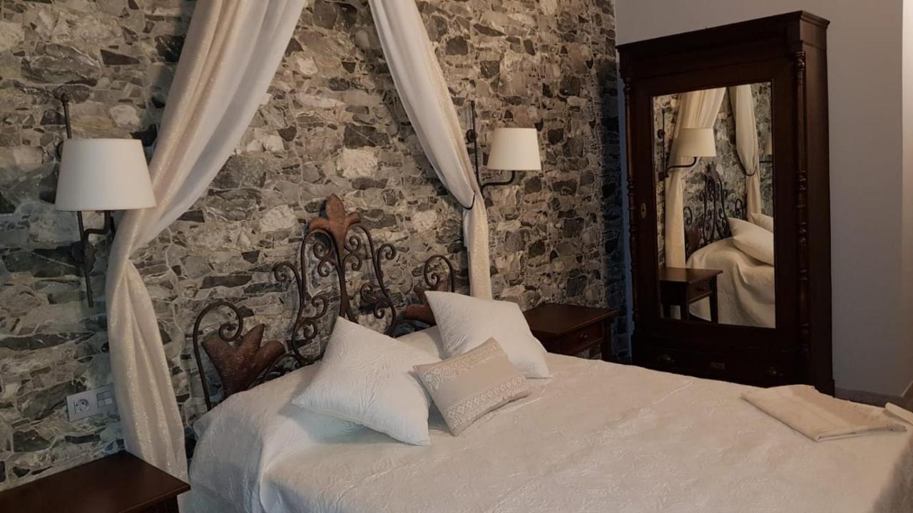 Casa Rural La Puerta Del Rio Lobos San Leonardo De Yague Ngoại thất bức ảnh